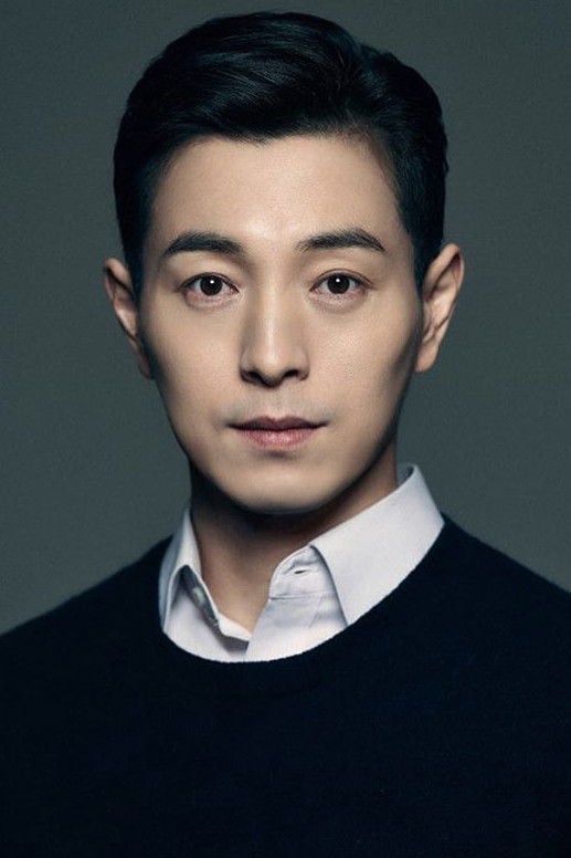 정성일